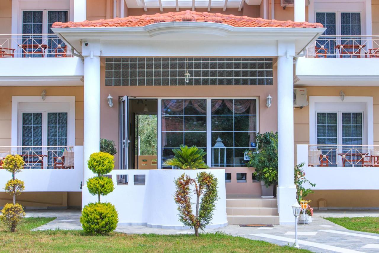Nina Studios 2 سكالا بوتامياس المظهر الخارجي الصورة