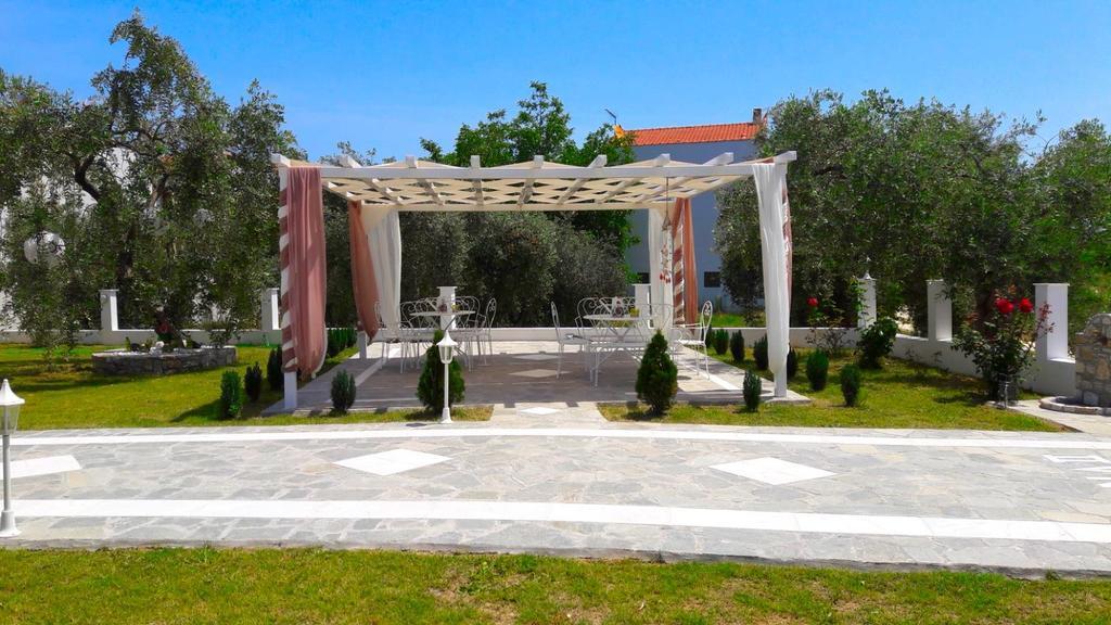 Nina Studios 2 سكالا بوتامياس المظهر الخارجي الصورة